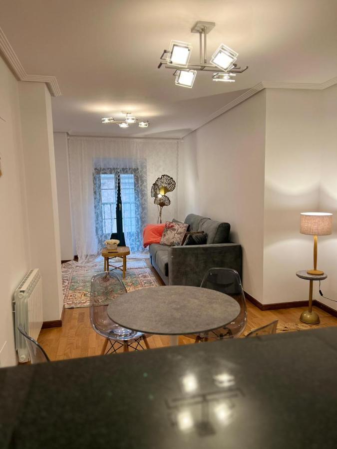 Apartamentos El Escudo Centro Ribadesella Bagian luar foto