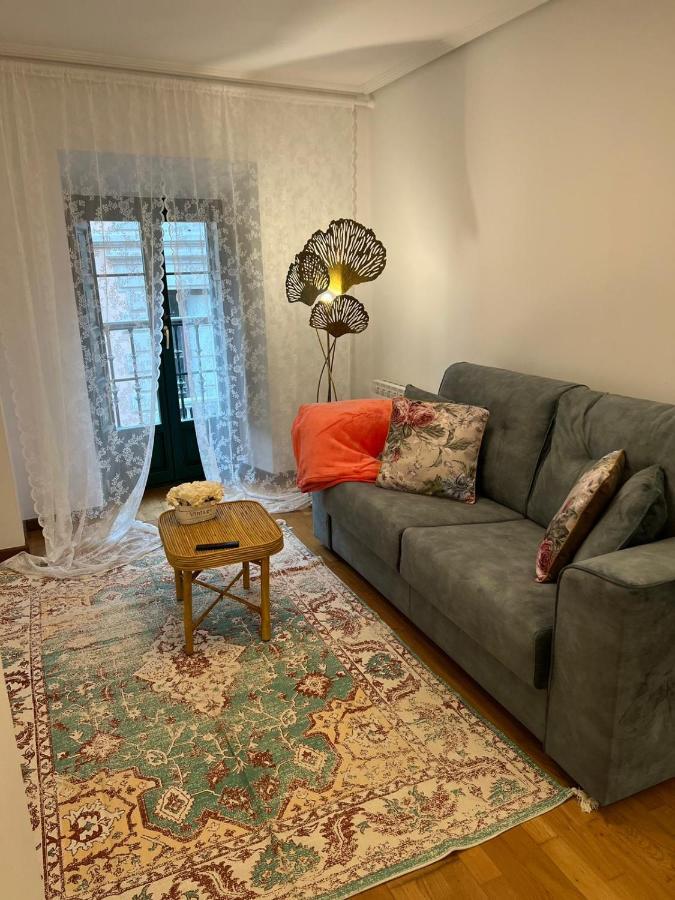 Apartamentos El Escudo Centro Ribadesella Bagian luar foto