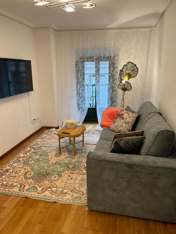 Apartamentos El Escudo Centro Ribadesella Bagian luar foto