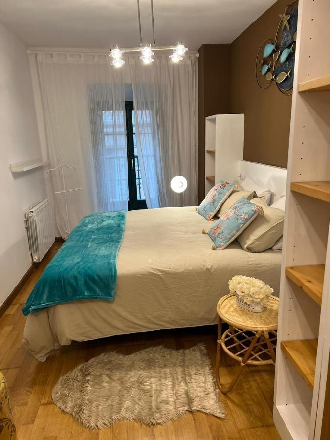 Apartamentos El Escudo Centro Ribadesella Bagian luar foto